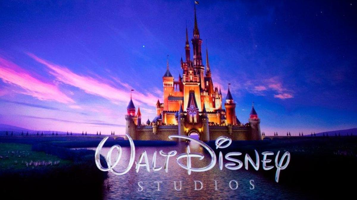 Disney World's nowa wyszukiwarka hoteli z AI - porównanie cen i opcji wakacyjnych.